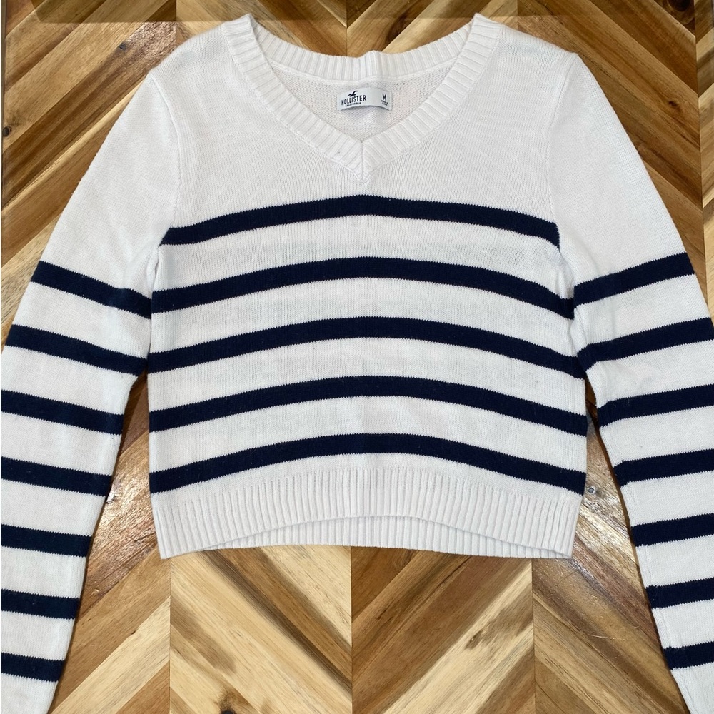 Hollister V-Neck Sweater - Cream and Navy Stripes